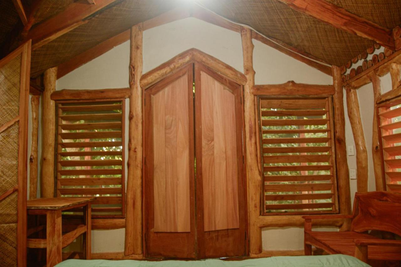 Tukulolo Treehouses Makaunga Екстер'єр фото
