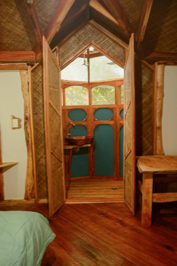 Tukulolo Treehouses Makaunga Екстер'єр фото
