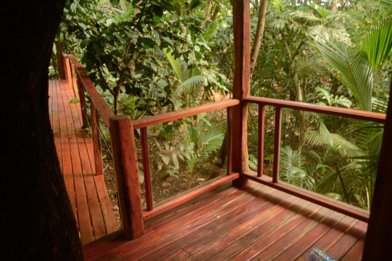 Tukulolo Treehouses Makaunga Екстер'єр фото